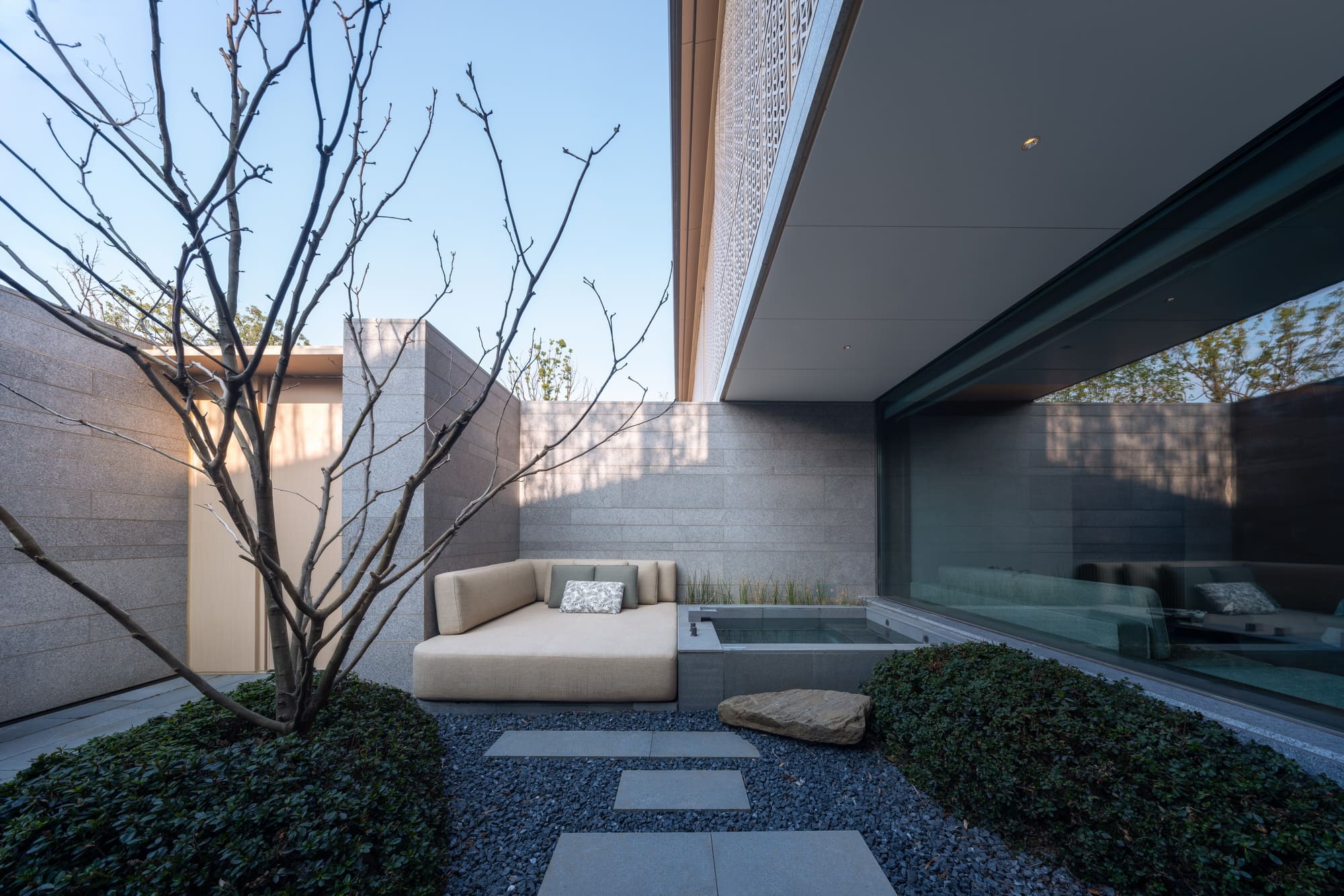 【17】多層次景觀由遠(yuǎn)及近展開 ?此間建筑攝影.jpg