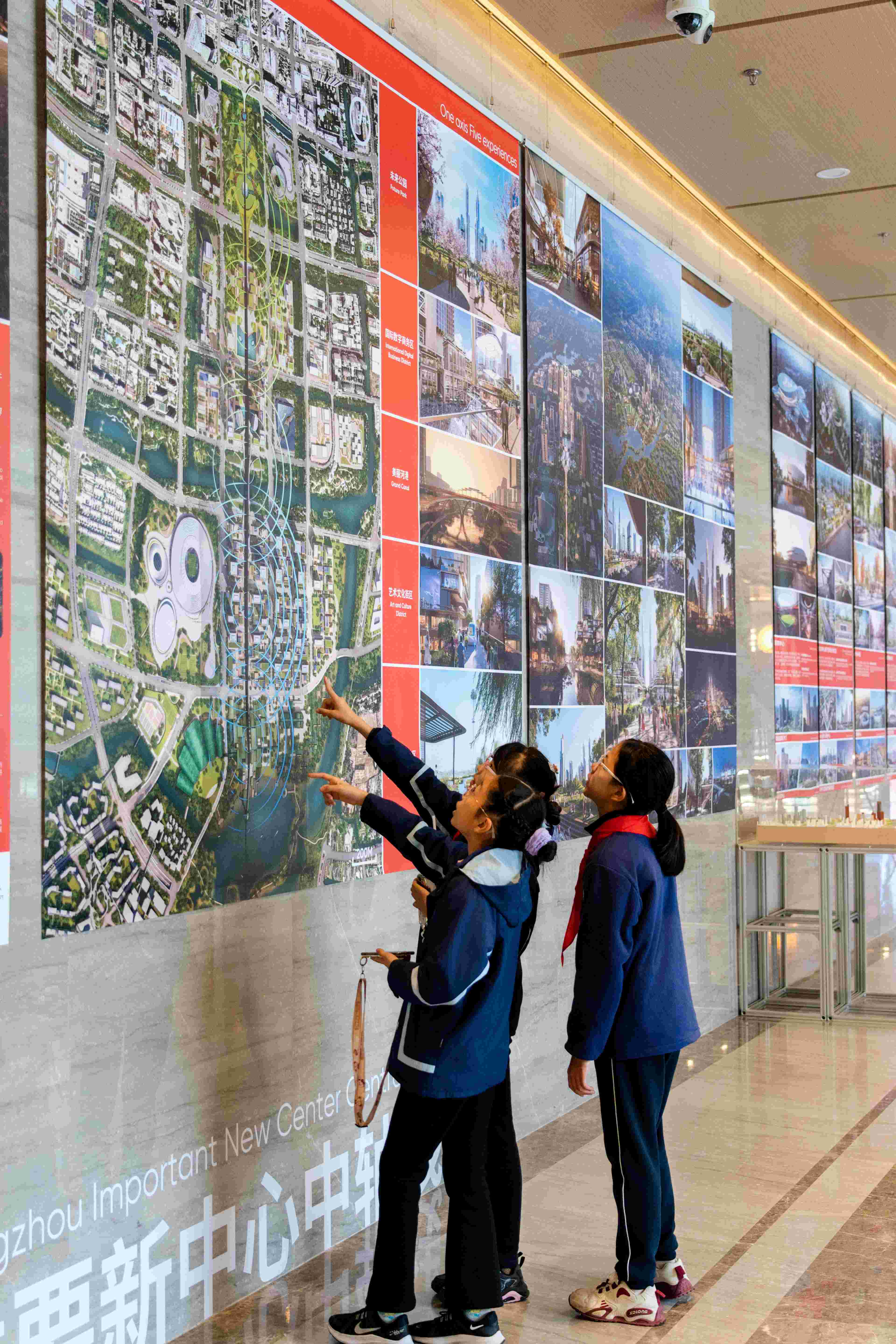 圖29 展覽互動，Exhibition Interaction ?王一博.jpg