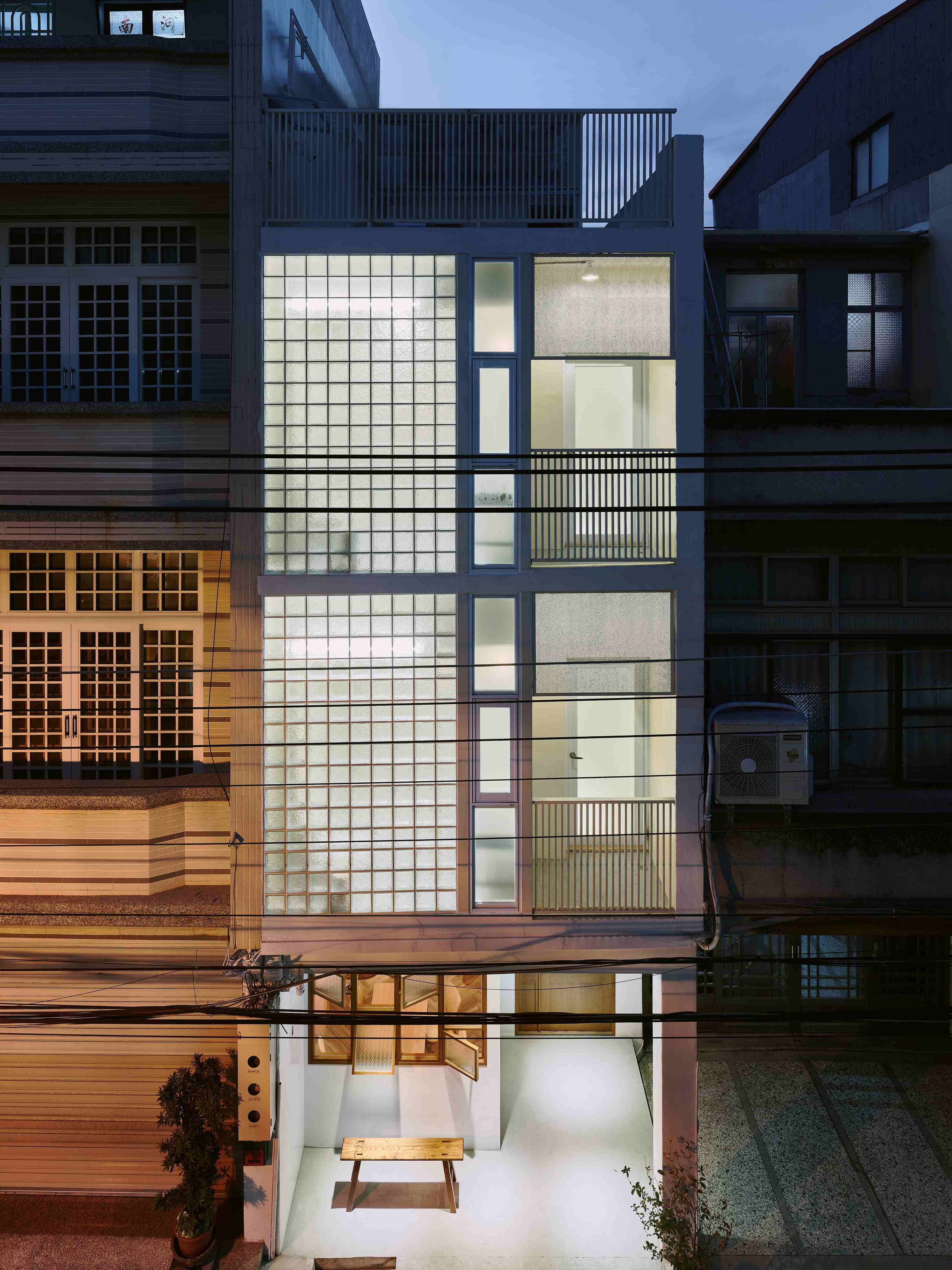 1755742639664209VFpP.jpg 圖3-建築外觀(guān).jpg