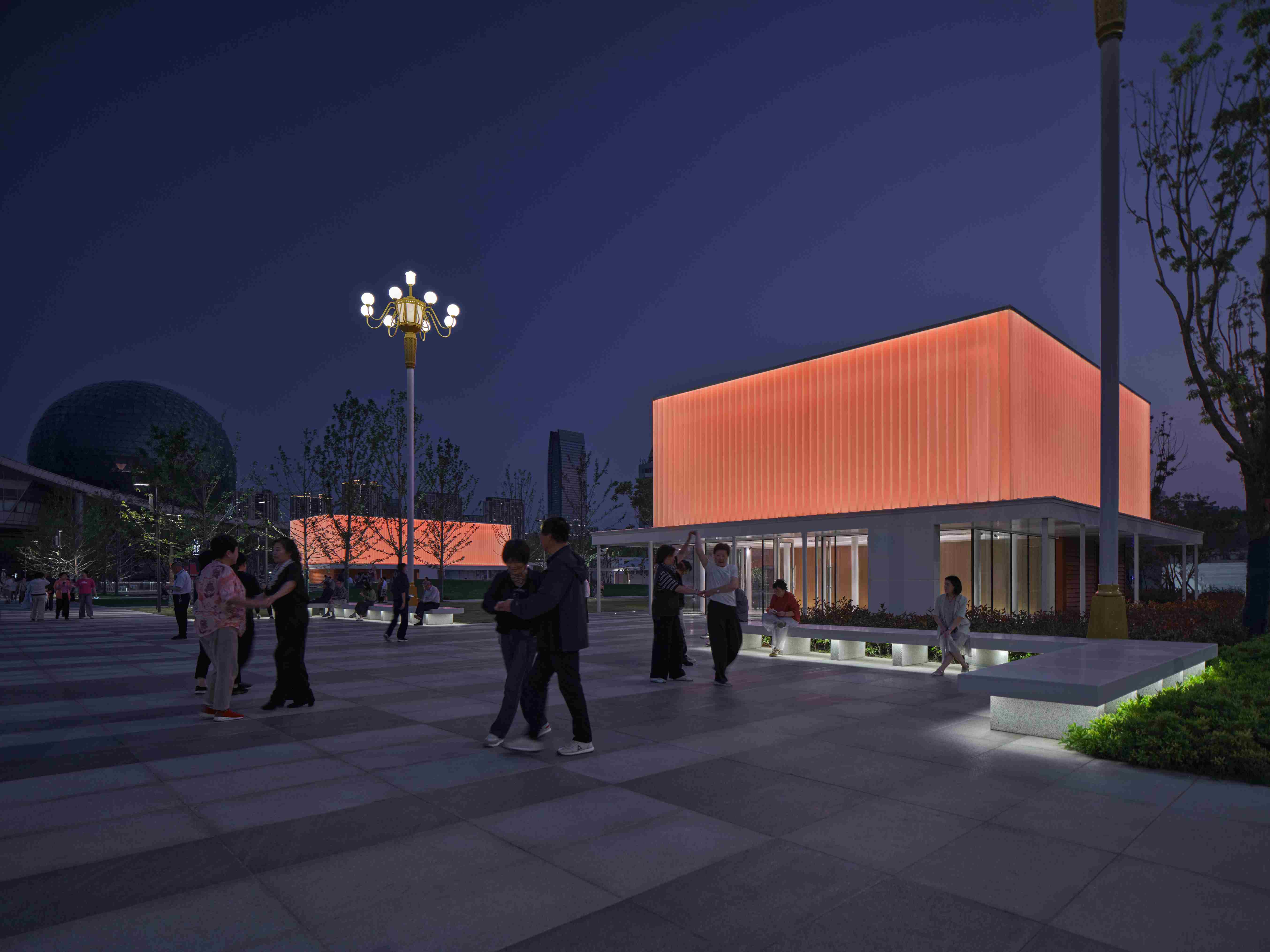 18 廣場中的標(biāo)志物 Landmarks in the plaza ?劉章悅 Zhangyue Liu_10.jpg